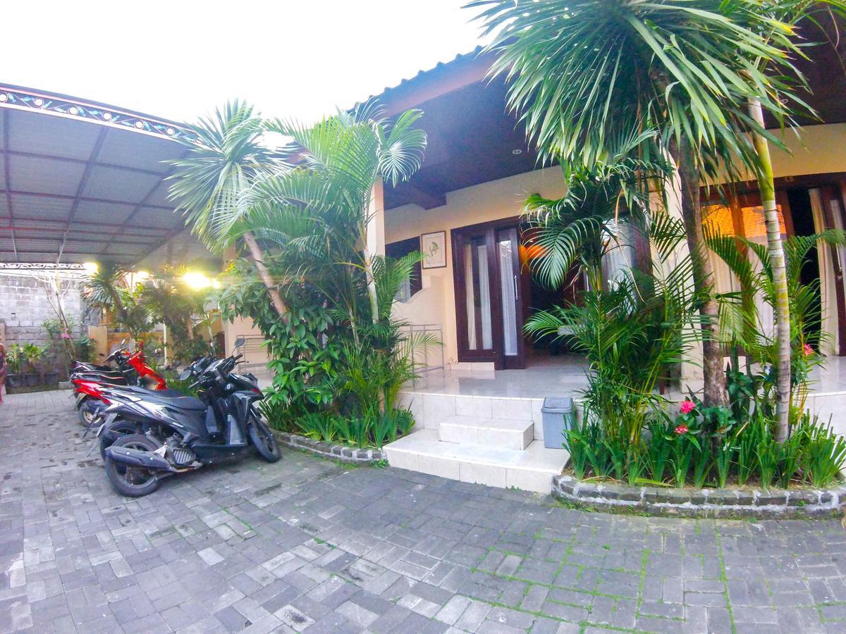 Leyeh Leyeh Homestay Canggu Eksteriør billede
